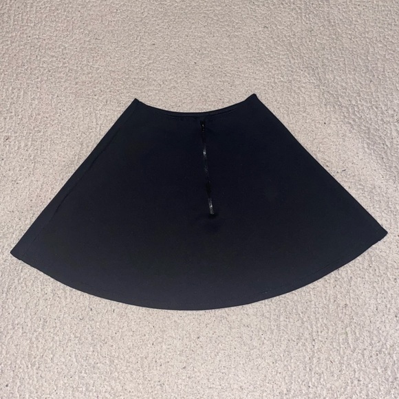 Black American Apparel Mini Circle/Skater Skirt - Picture 5 of 5